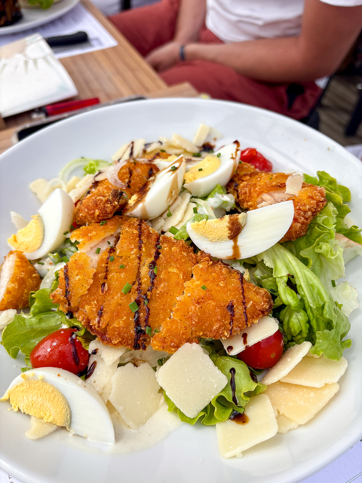 Salade au restaurant du camping la Belle-Henriette